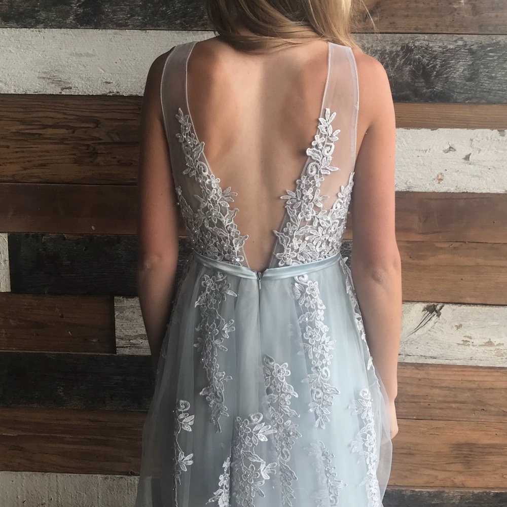 Prom/Formal Dress - Picture 2 of 3